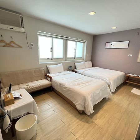 ホテル 微趣 Wechill 台南 エクステリア 写真