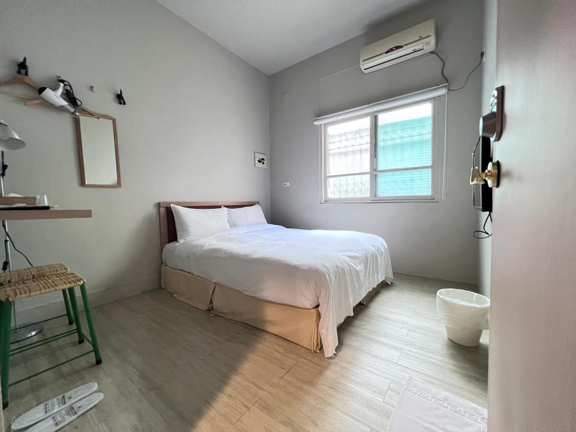 ホテル 微趣 Wechill 台南 エクステリア 写真